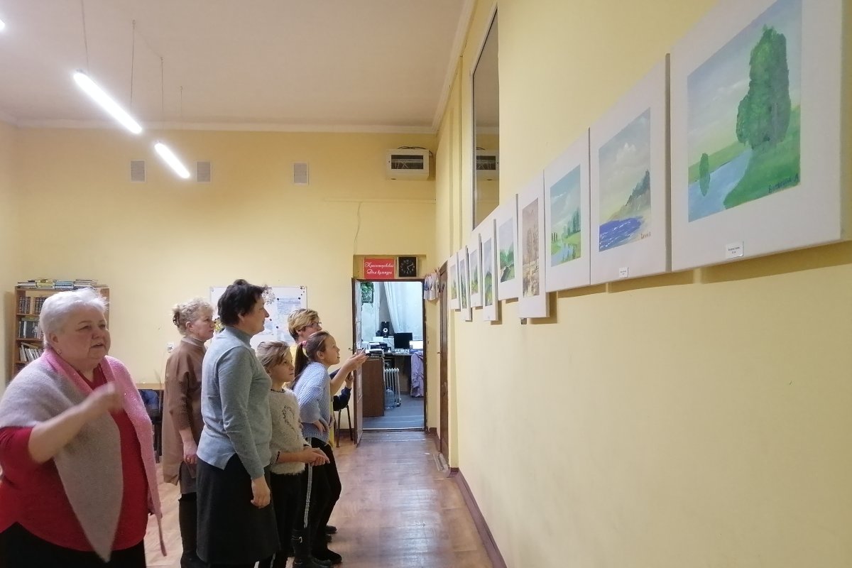 Выставка творческих работ детей с ограниченными возможностями