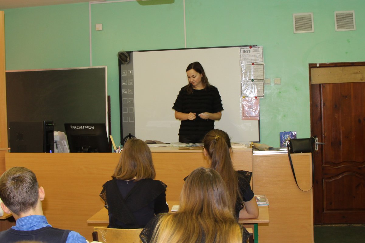 Школьники в Мельниково ознакомились с избирательной системой России