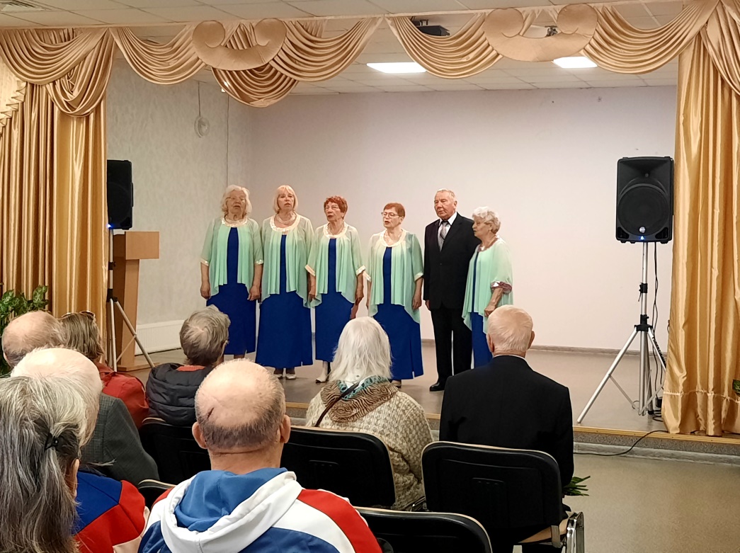 Зеленоградская  «Горлица» дала концерт в областном госпитале ветеранов