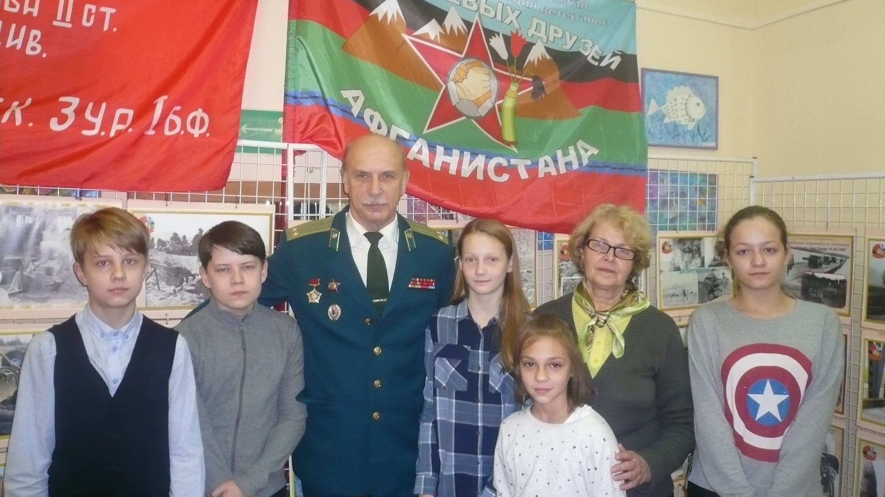 В Зеленоградской средней школе прошло собрание окружного отделения "Юнармия"