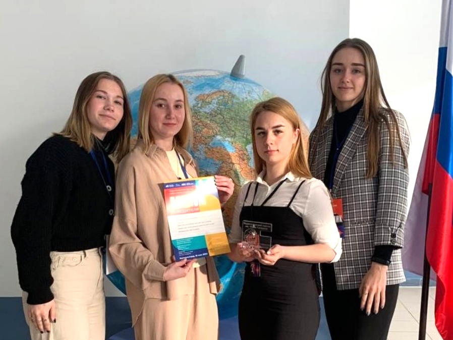«Уроки из космоса» принесли команде из Переславской школы победу