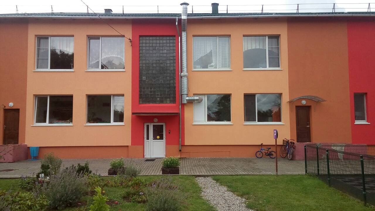 Ремонт фасада детского сада в Коврово