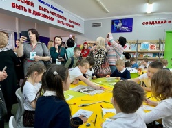 Делегация из Томской области познакомилась с лучшими воспитательными практиками и работой инженерных классов