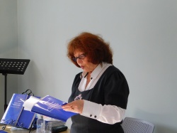 В Зеленоградской библиотеке прошла встреча с калининградской писательницей Евгенией Гусевой-Рыбниковой
