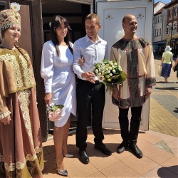 В Зеленоградске в День семьи, любви и верности оформили отношения 8 пар