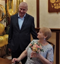 В Зеленоградском ЗАГСе отметили золотую свадьбу семьи Малькович 