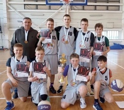 Ученики Зеленоградской школы стали победителями в соревнованиях по баскетболу