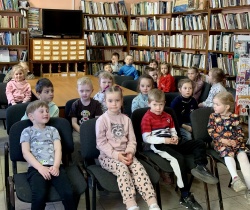 В Зеленоградской городской детской библиотеке для малышей из детского сада №23 «Сказка» прошла викторина «Сказочный алфавит»