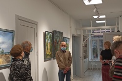 В Зеленоградской центральной библиотеке им. Ю.Н. Куранова состоялось открытие персональной выставки Владимира Ульянова